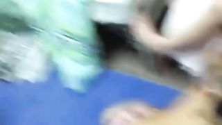 一对五个美女